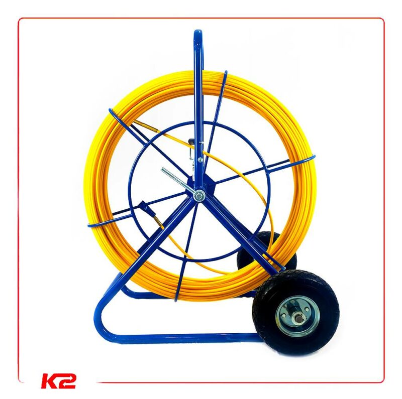 Aiguille de tirage fibre de verre 11mm lg 300m sur dévidoir à roulettes